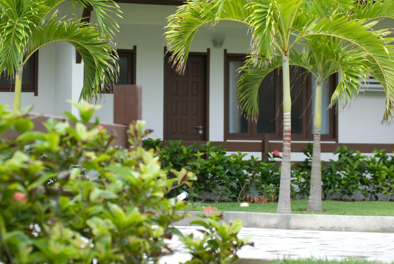 Oyo Hotel Arembepe Beach Hotel, Camacari Екстериор снимка